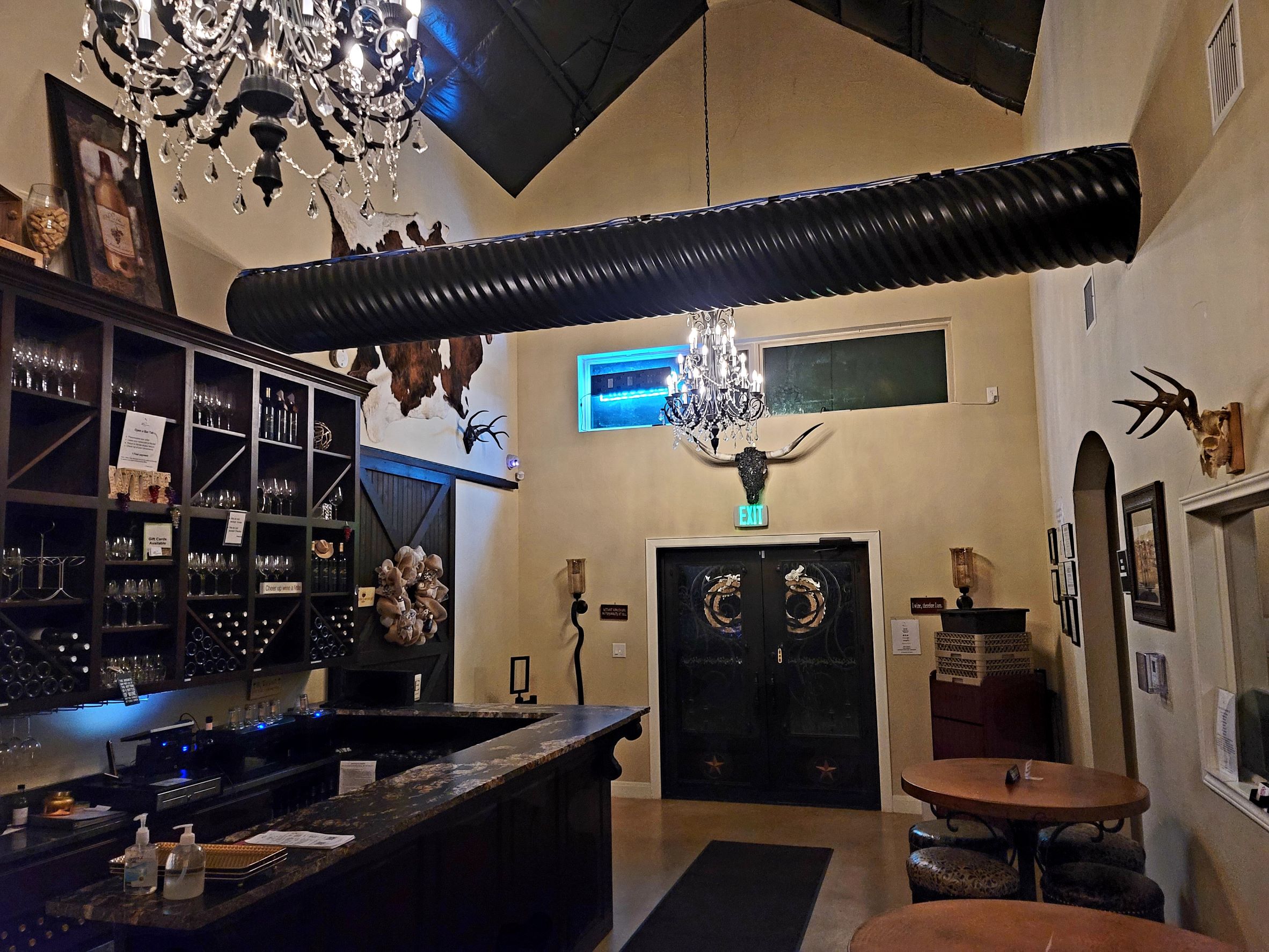 Kai-Simone Winery Tasting Room evening setup